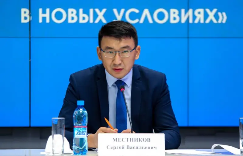 Сергей Местников поздравляет с Днем якутского телевидения