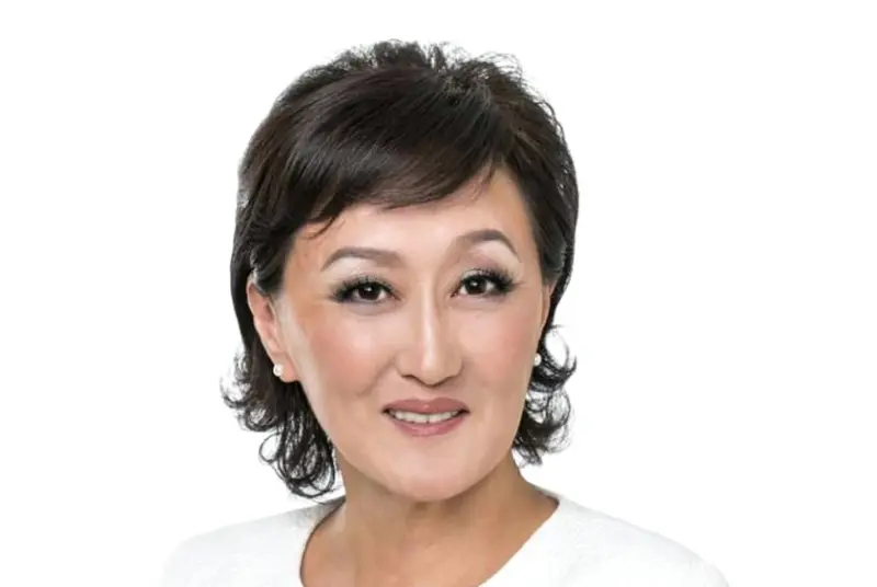 Сардана Авксентьева: Здоровья, оптимизма, терпения, мира и благополучия вашим семьям
