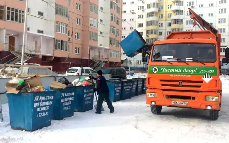 Горожанам напоминают об ответственности за складирование строительного мусора у домов