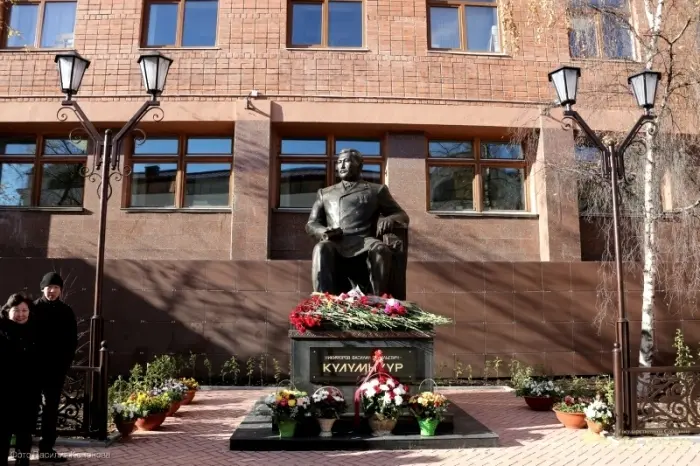 В День государственности Якутии перекроют улицу Ярославского у Ил Тумэна