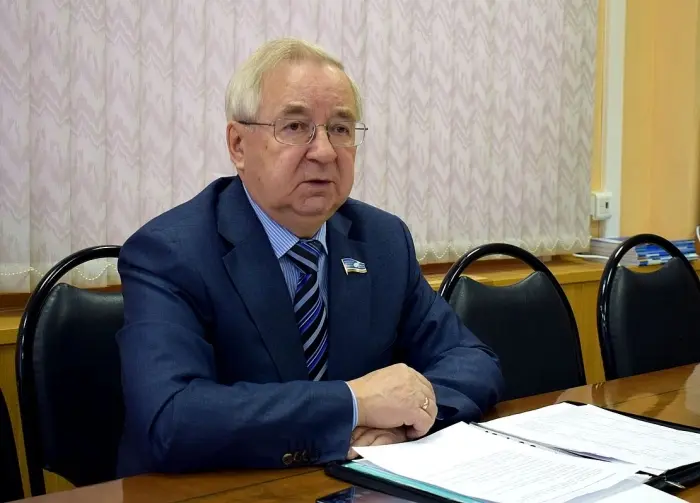 Между вымиранием и развитием: куда чиновники приведут российских ювелиров и огранщиков