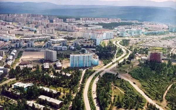 Супружеская пара мошенническим способом обменяла квартиру в Нерюнгринском районе