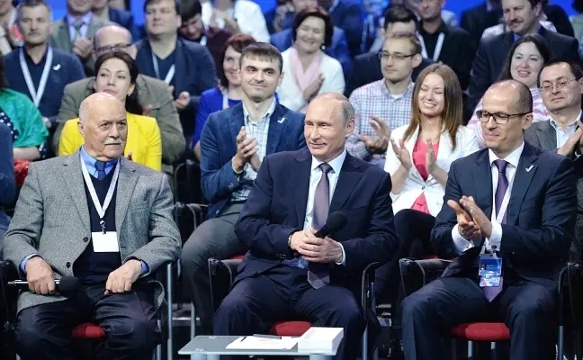 За самопиар губернаторам грозит уголовщина