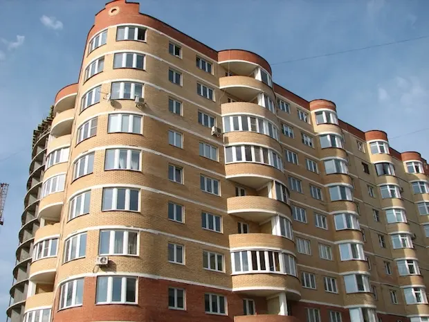 Зачем платить взносы на капитальный ремонт ?