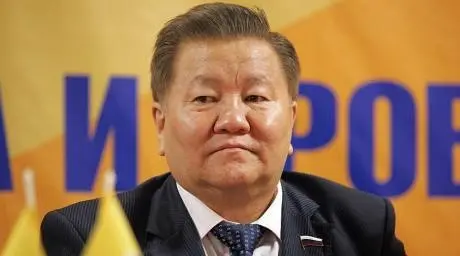 Якутские политики рвутся в соцсети