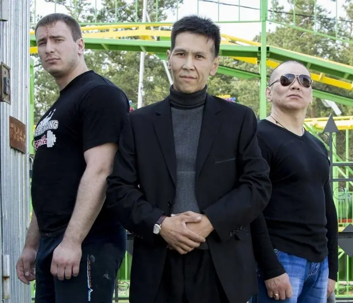 Александр Захаров поменял фамилию на ЯКНК