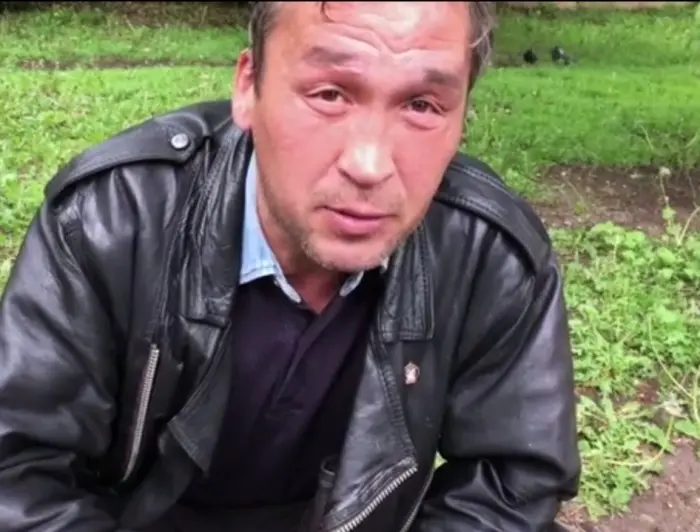 Бомж-блогер Женя "Якут" в гостях у Гордона на Первом канале