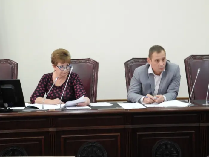Бизнес уходит в тень по вине властей
