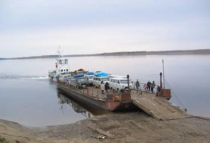 Судно «Паром-5» сняли с мели