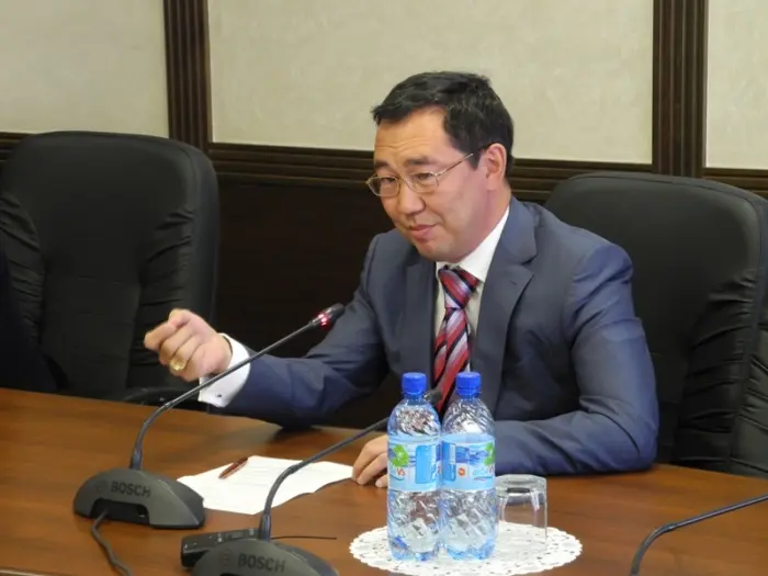 Айсен Николаев: нам необходимо повышать культуру водителей и пешеходов
