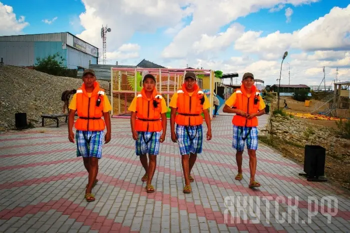 Добровольцы столицы патрулируют городской пляж