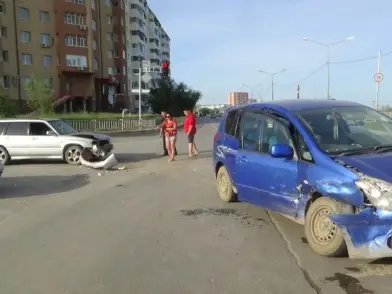Стекло в глаза и реанимация с травмами головы: в Якутске двое детей пострадали в ДТП