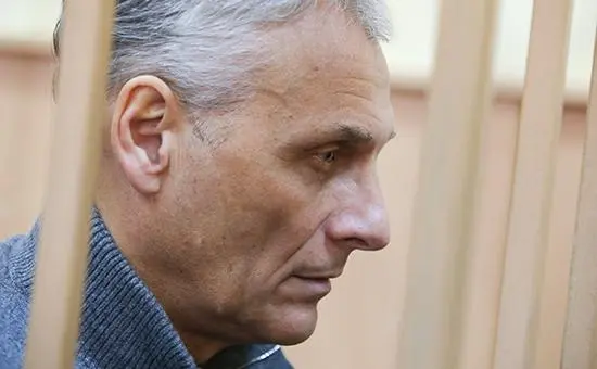 РБК: В Госдуме предложили сажать губернаторов за самопиар за счет бюджета