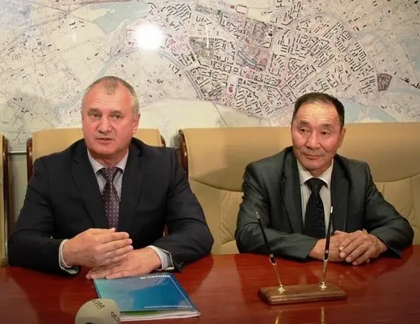 Компания "Колларс" взяла шефство над якутским наслегом