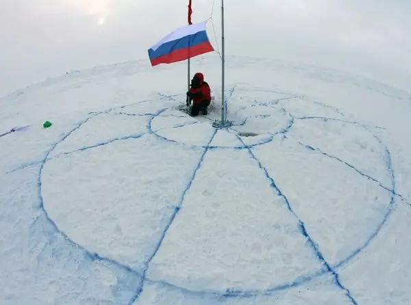 Америка боится уступить Арктику России