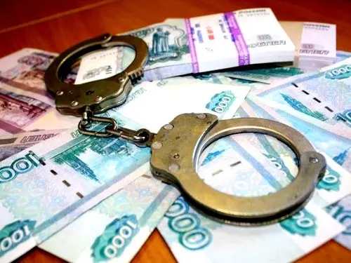 В Якутске мошенник обманывал граждан, сдавая квартиру в аренду