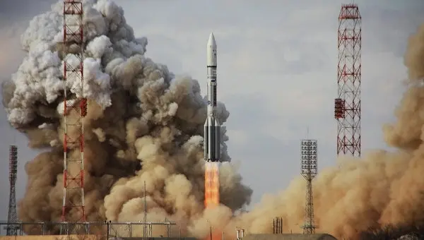 Над Читинской областью может летать ядовитое топливо из спутника