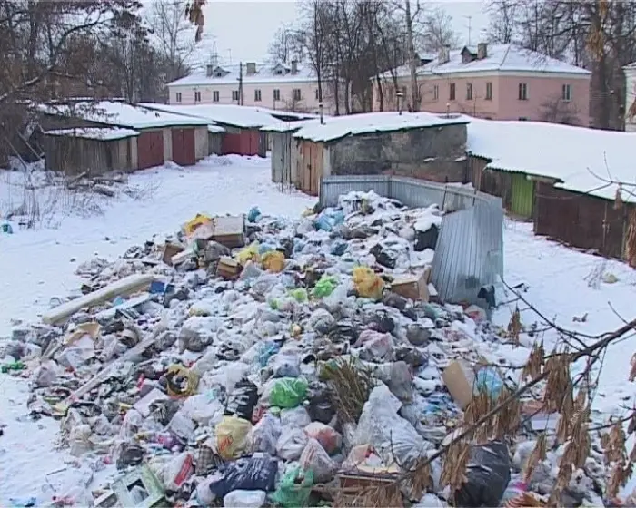 Об уборке мусора в праздничные дни