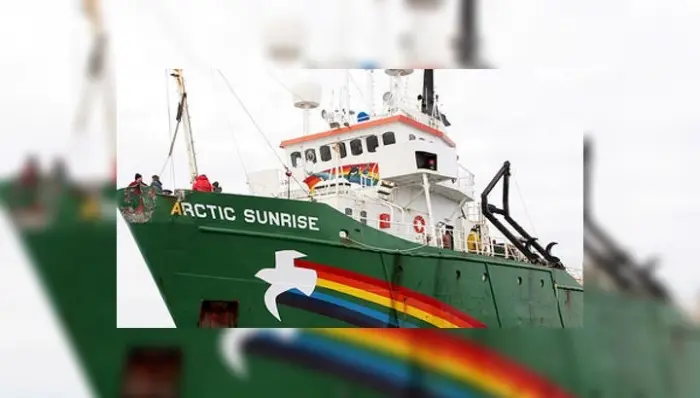 Суд Голландии грозит Greenpeace штрафами за действия против "Газпрома"