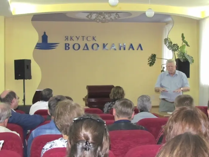 Виктор Губарев встретился к коллективом "Водоканала" 
