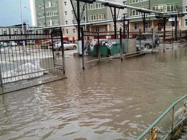 Этот город в воде: власти Якутска не справляются с водоотведением (фото, видео)