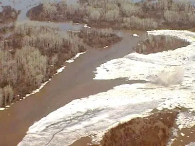 Паводок: вода у Ленска идет на убыль