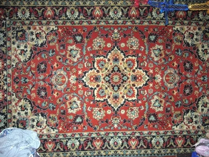 У пенсионерки украли ковры