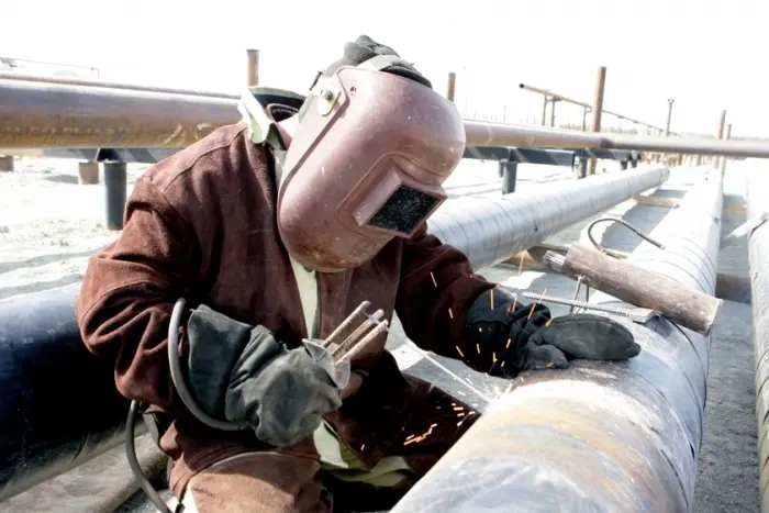 «Сахатранснефтегаз» строит дома работникам, несмотря на убытки