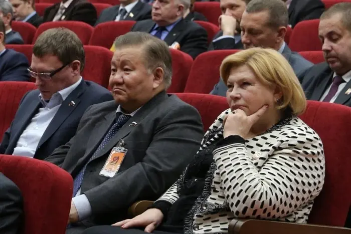 Федот Тумусов внес в Думу законопроект в  о принятии в РФ нового субъекта
