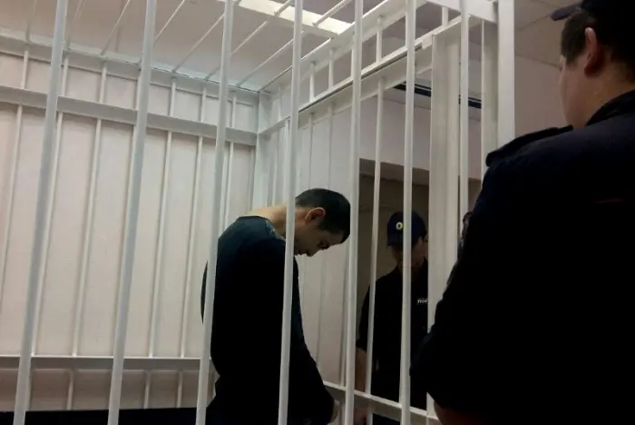 Продавец, насильно удерживавший ребенка, получил условный срок