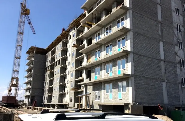 СМИ: промпроизводство в Якутии растет, ввод жилья падает
