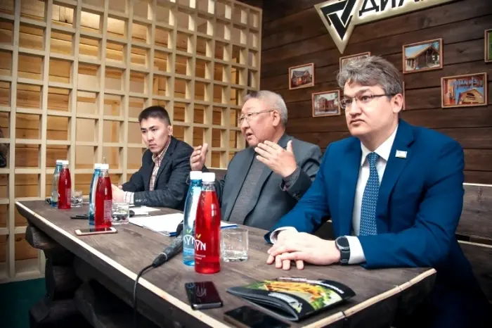 Якутские власти готовы дать деньги не только «своим»