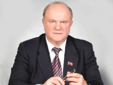 Геннадий Зюганов потребовал от президента Якутии и Генпрокуратуры РФ восстановить трудовые права лидеров "Горпрофа" и кандидатов в депутаты от КПРФ
