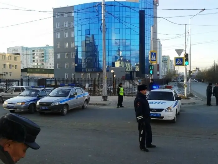 Полиция ищет шутника, который "заложил бомбу" в Верховный суд