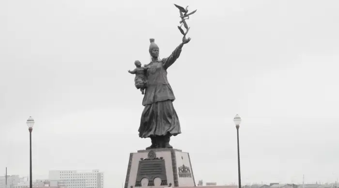 Площадь Матери будет построена заново