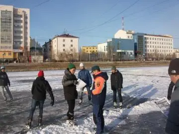 ГИМС против: пора ли выходить кататься на коньках?