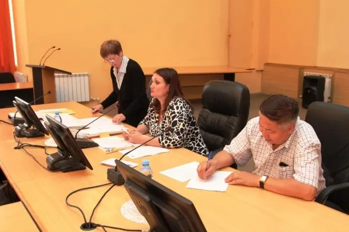 Партии пронумеровали
