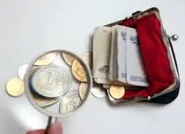 Судебные приставы арестовали имущество аэрогеодезического предприятия, не платившего зарплату сотрудникам