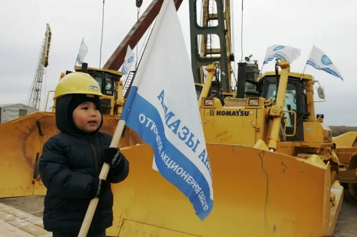 Техника KOMATSU и детский восторг 