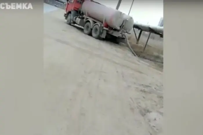 Слив фекалий в Якутске в неположенных местах продолжается