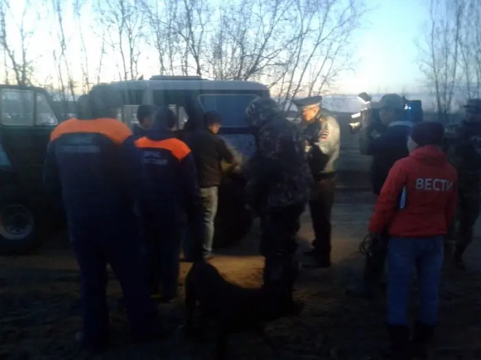 Спасатели и полицейские провели рейд по закрытым переправам