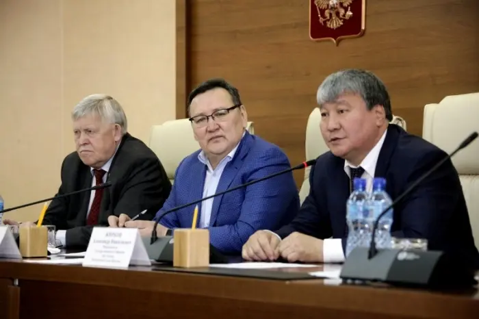 Виктор Федоров приглашает обсудить предстоящие выборы в Ил Тумэн