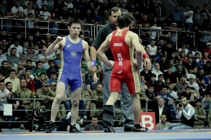 Якутский борец Дмитрий Аксенов взял бронзу Чемпионата России