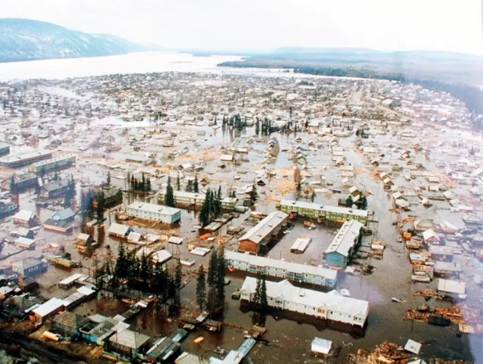 2001: год большой воды