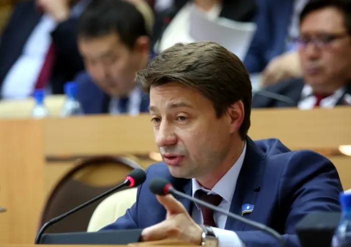 Владимир Федоров чиновникам: не умеете делать - не лезьте