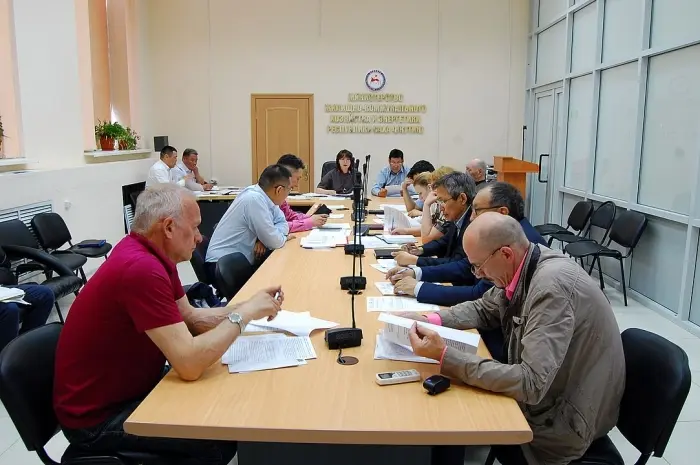 Новую формулу расчета расходов по общедомовым нуждам обсудили в МинЖКХ Якутии
