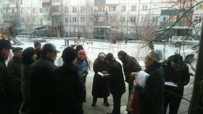 В Центральном округе жильцы многоквартирных домов провели общедомовое собрание