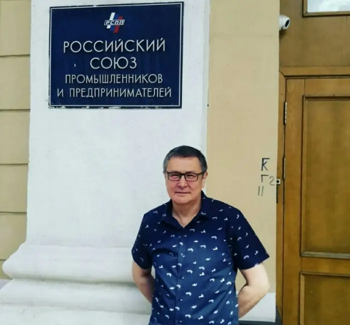 Максимову предложили возглавить якутский филиал крупной промышленной компании