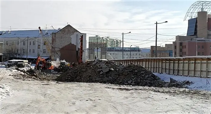 Власти подозрительно беспомощны против самостроя