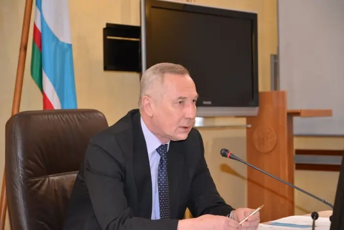 Экс-министр труда Якутии Александр Дружинин попал под штраф